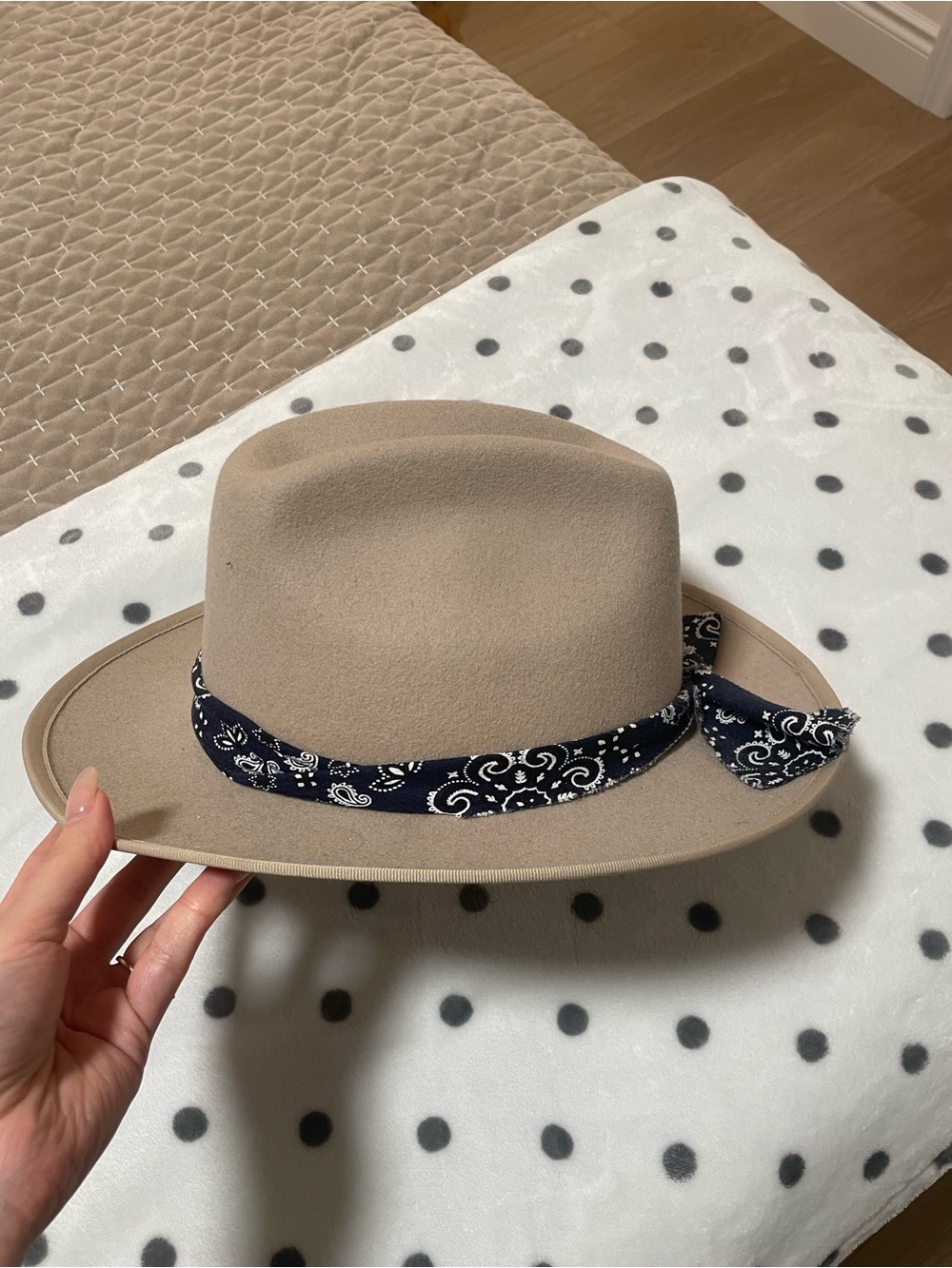 100% Wool Taupe Wide-Brim Fedora Hat with Navy Bandana Trim